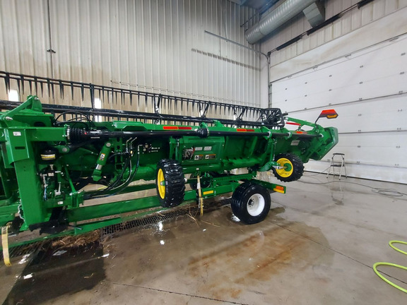 Used 2023 John Deere HD45R Combine Platforms at Horizon Ag & Turf in Lloydminster, AB - Photo21