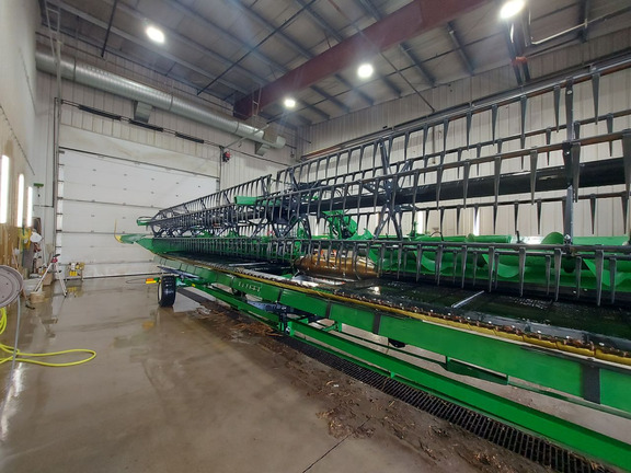 Used 2023 John Deere HD45R Combine Platforms at Horizon Ag & Turf in Lloydminster, AB - Photo24