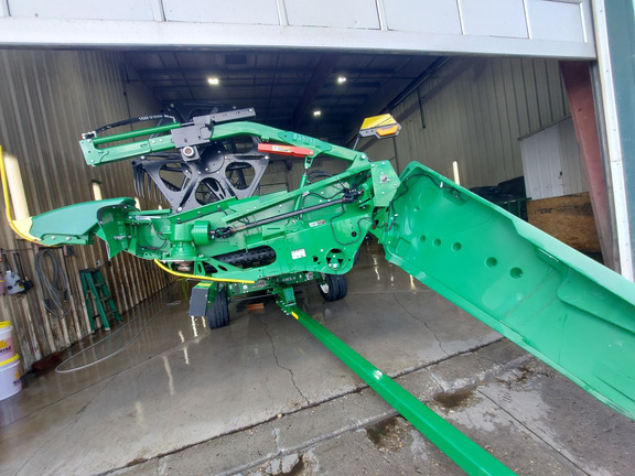 Used 2023 John Deere HD45R Combine Platforms at Horizon Ag & Turf in Lloydminster, AB - Photo25