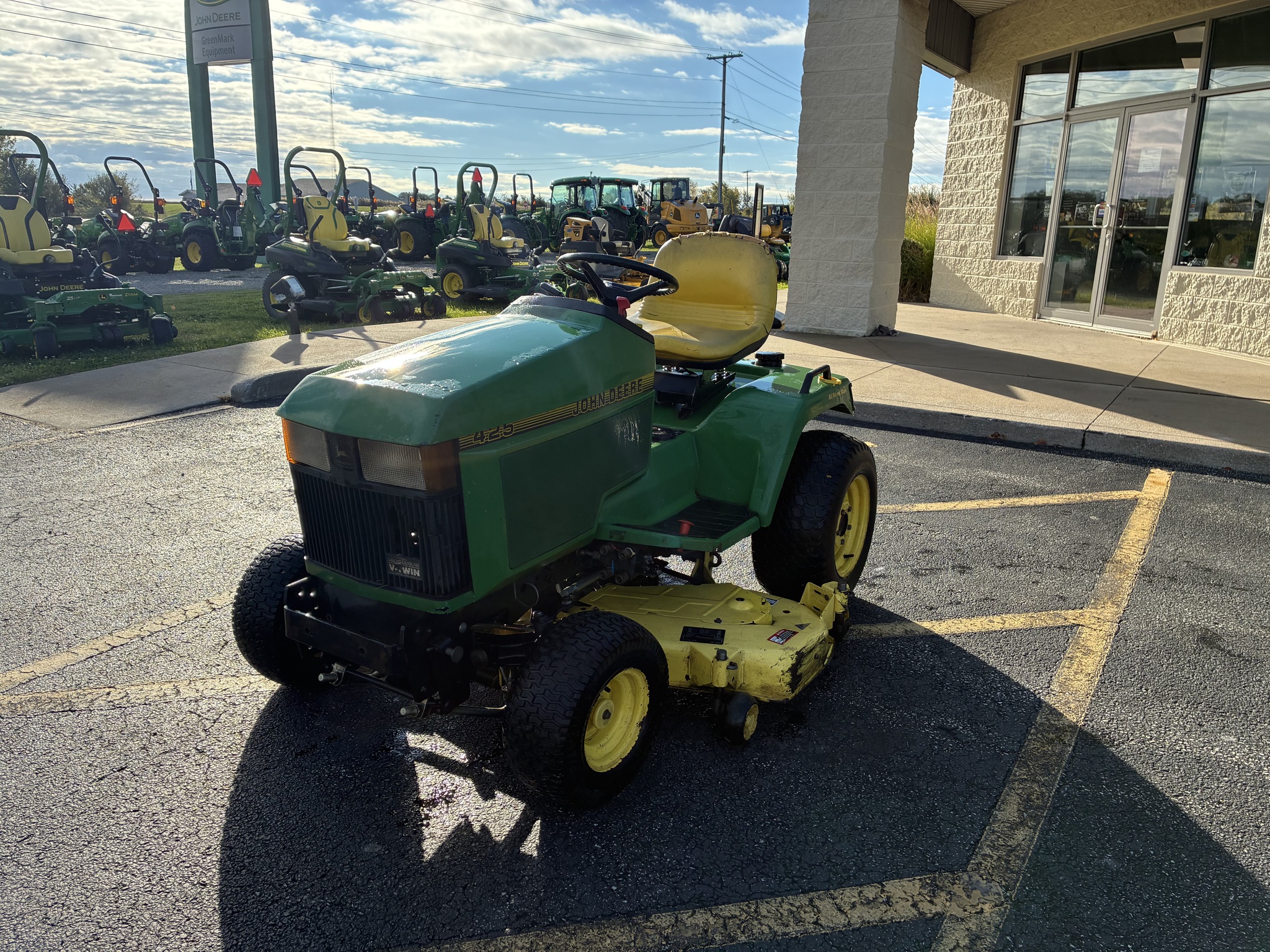 1994 John Deere 425 Image 7