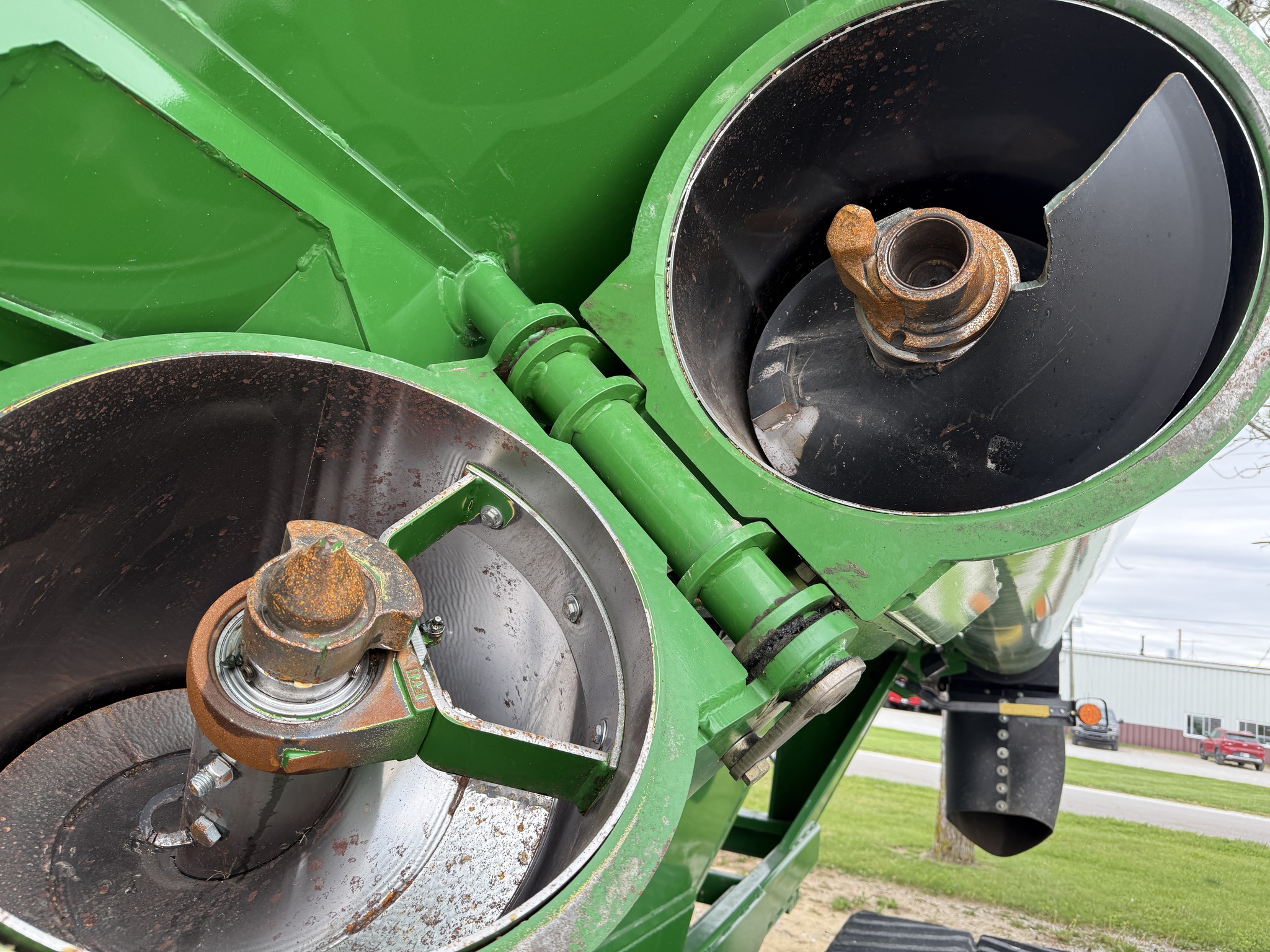 2014 Brent 1282 Image 2
