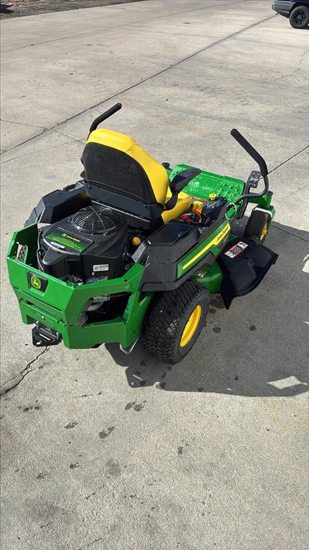 2024 John Deere Z320R Image 2