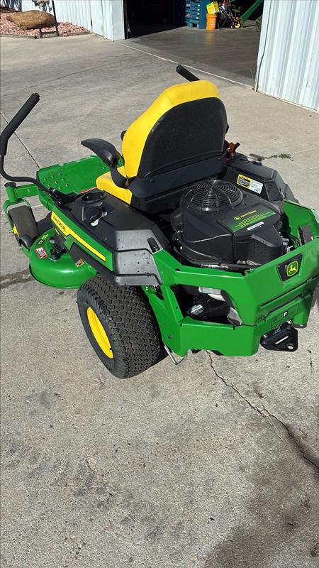 2024 John Deere Z320R Image 4