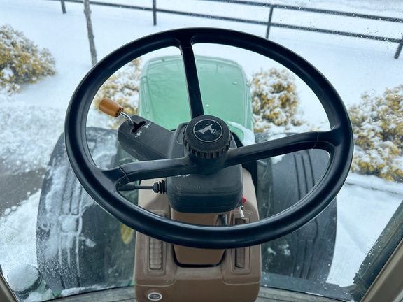 2007 John-Deere 7630