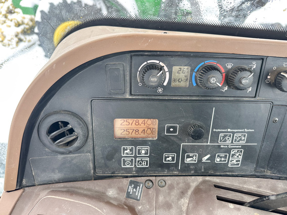 2007 John-Deere 7630