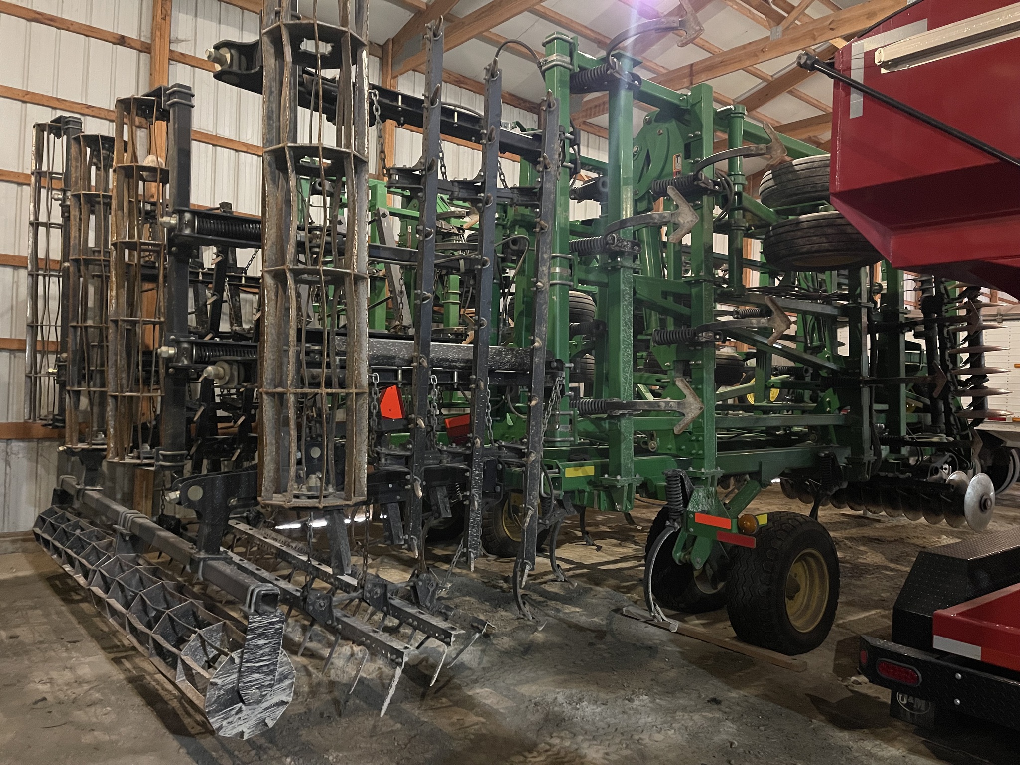 2012 John Deere 2310 Image 2