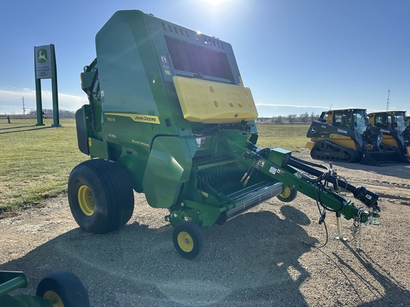 2024 John Deere 561R - Photo4