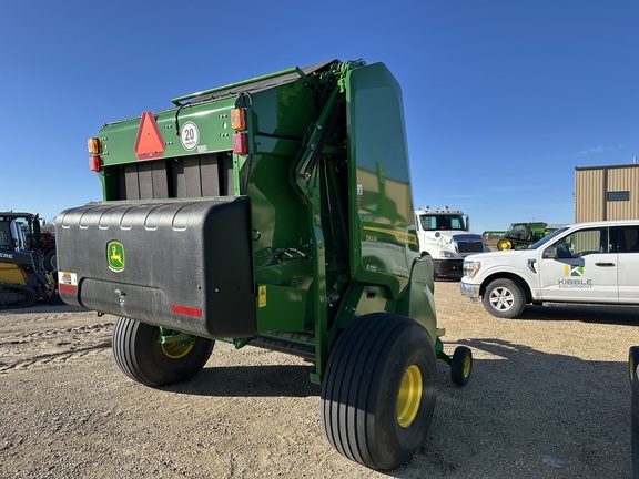 2024 John Deere 561R - Photo2