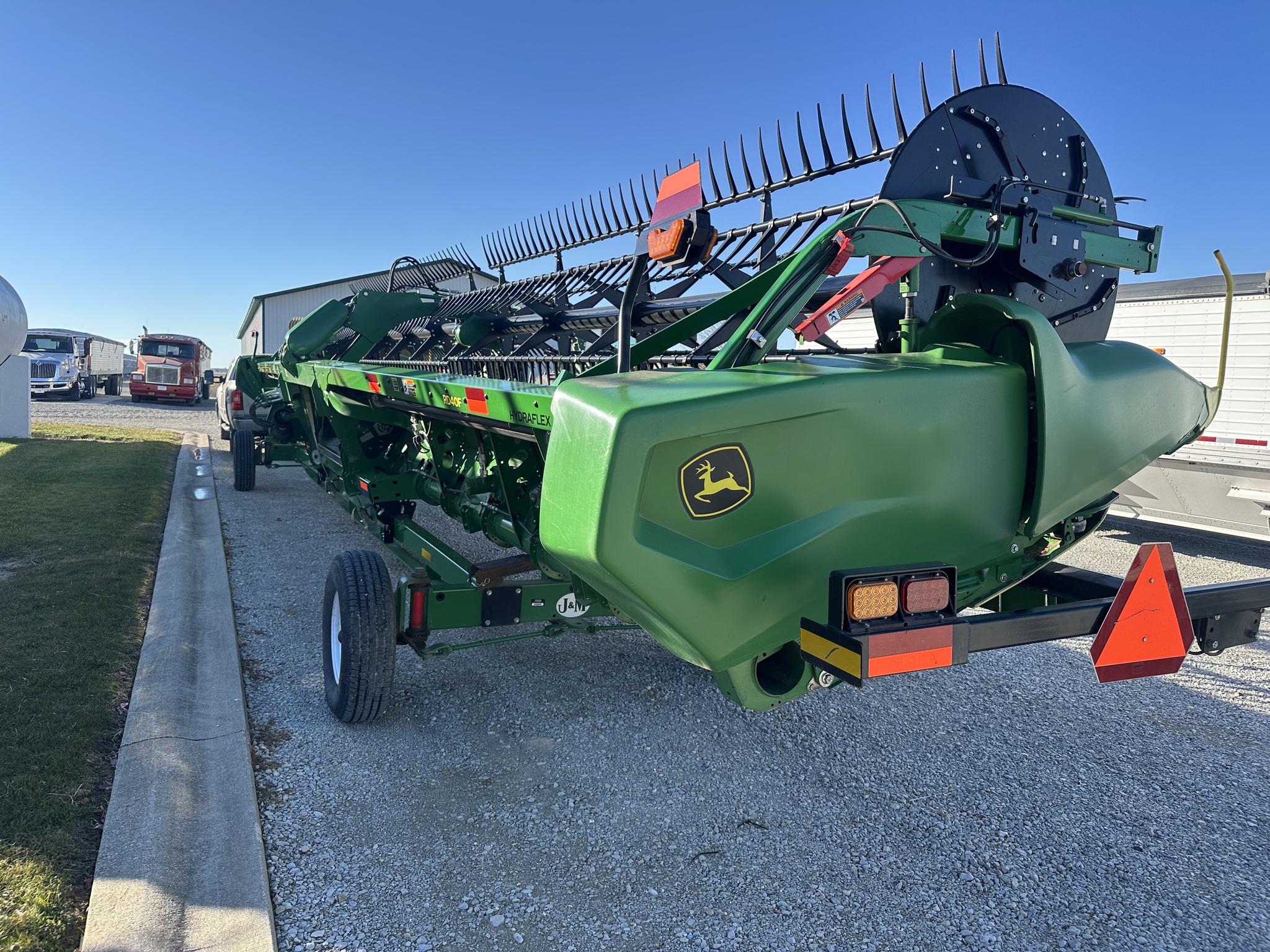 2023 John Deere RD40F Image 1