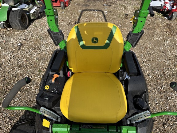 Used 2021 John Deere Z530M Zero Turn Mowers at Koenig Equipment in Germantown, OH - Photo12