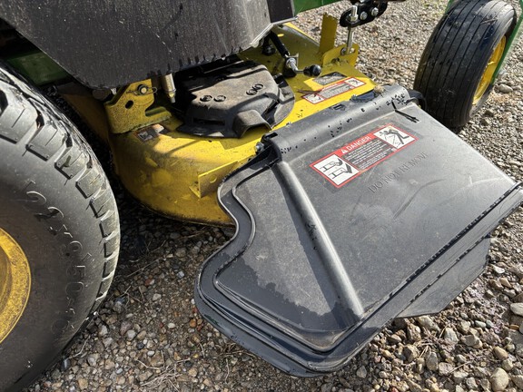 Used 2021 John Deere Z530M Zero Turn Mowers at Koenig Equipment in Germantown, OH - Photo9