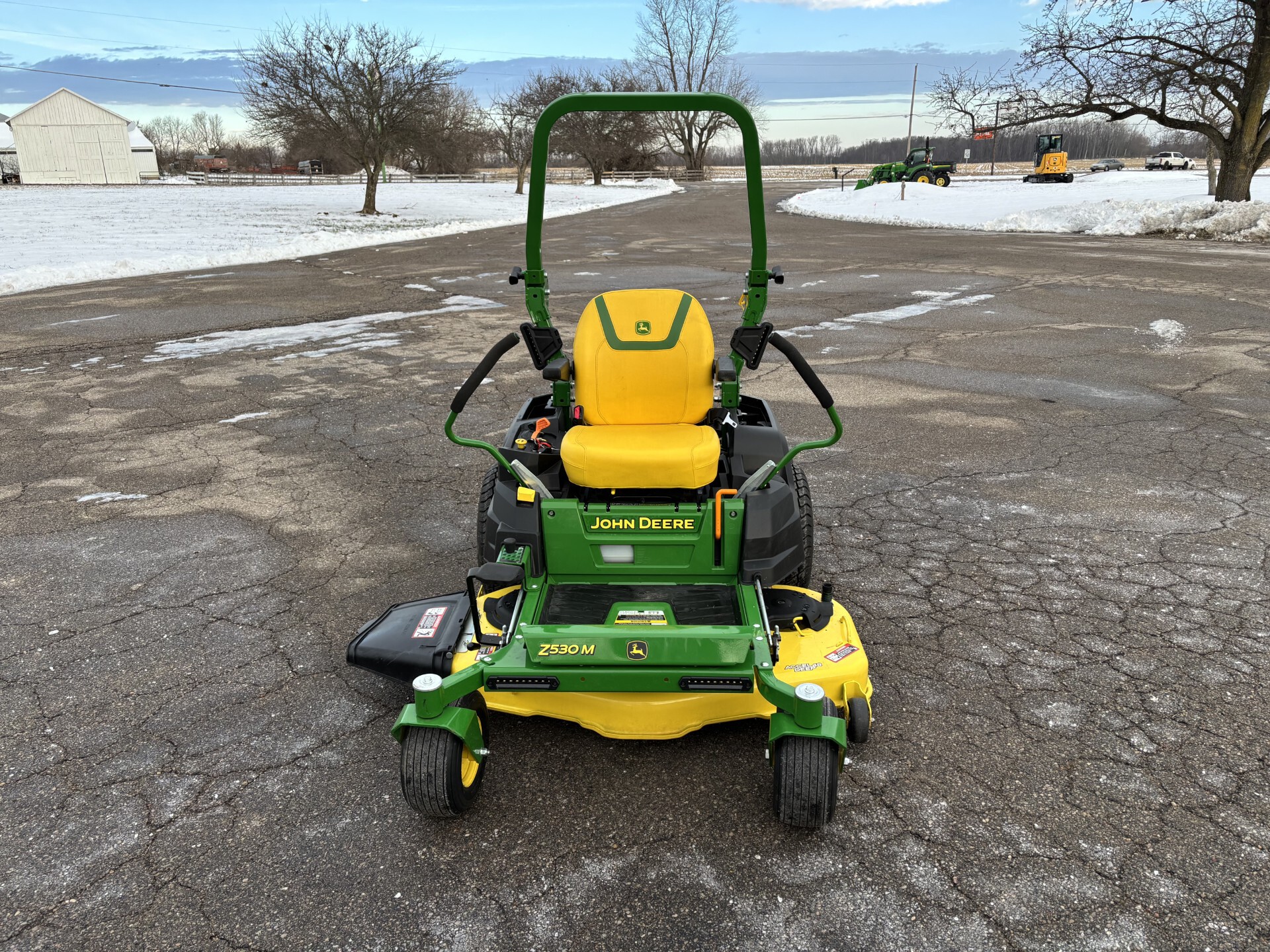 Used 2021 John Deere Z530M Zero Turn Mowers at Koenig Equipment in Germantown, OH - PhotoXL13