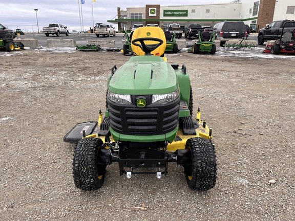 2021 John Deere X758 - Photo2