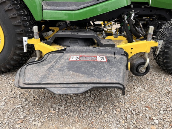 2021 John Deere X758 - Photo22