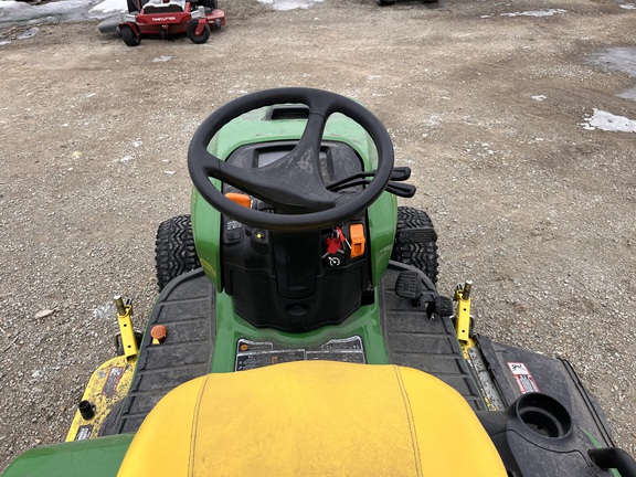 2021 John Deere X758 - Photo24