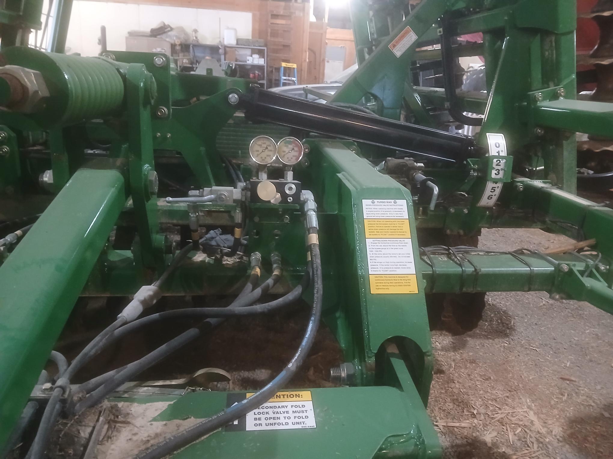 2020 Great Plains 2400TM Image 6