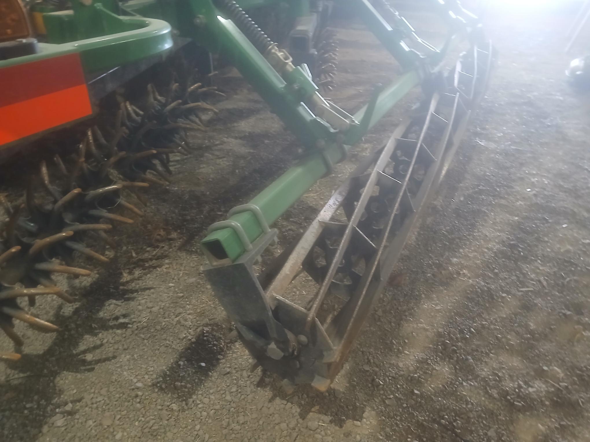 2020 Great Plains 2400TM Image 9