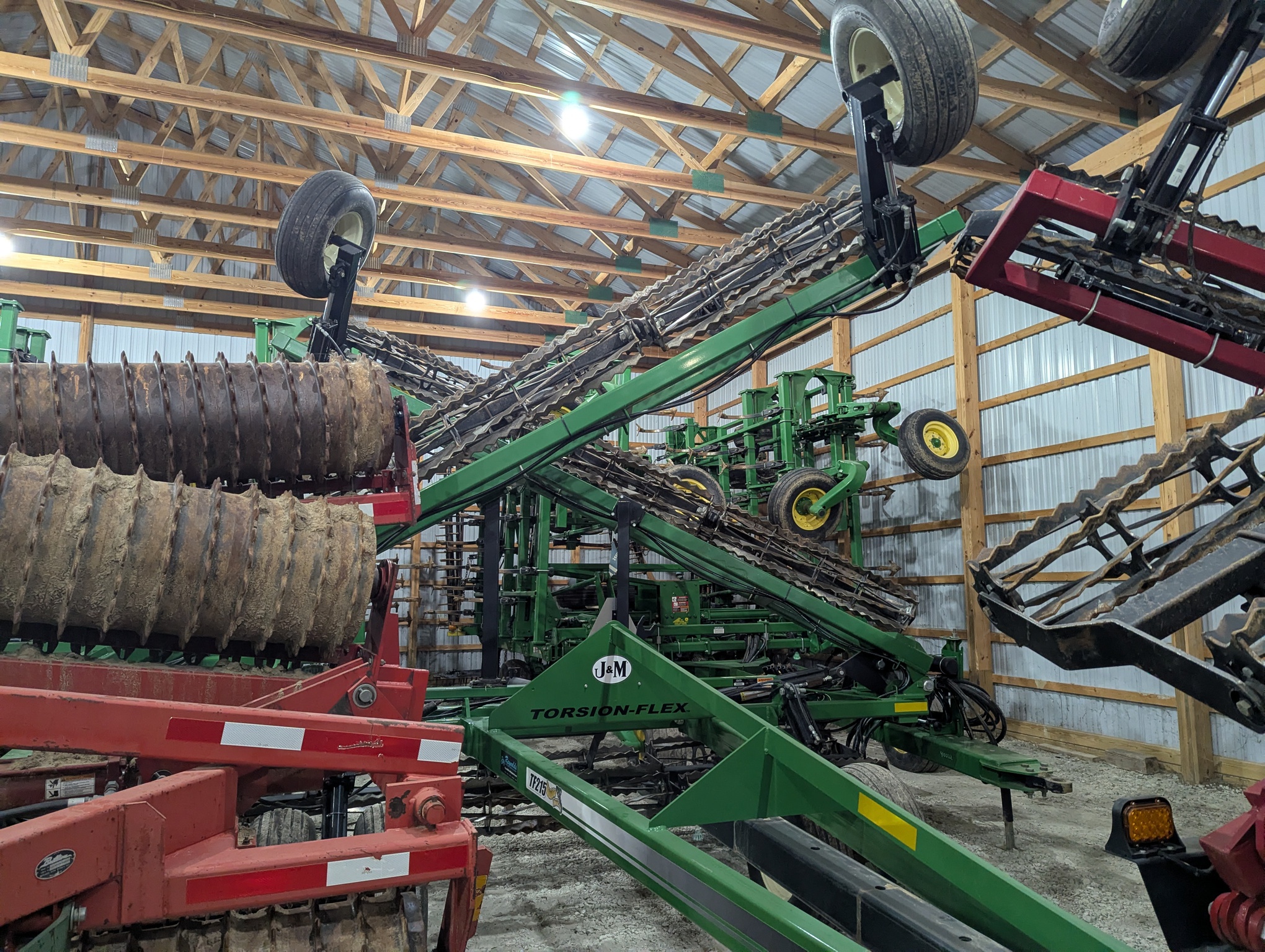 2016 J&M TF215 Image 5