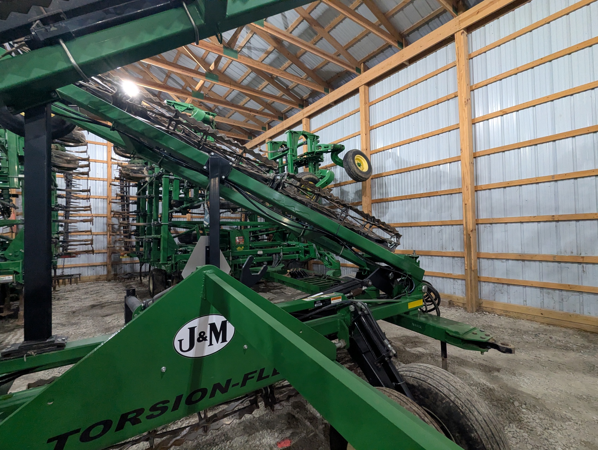 2016 J&M TF215 Image 2