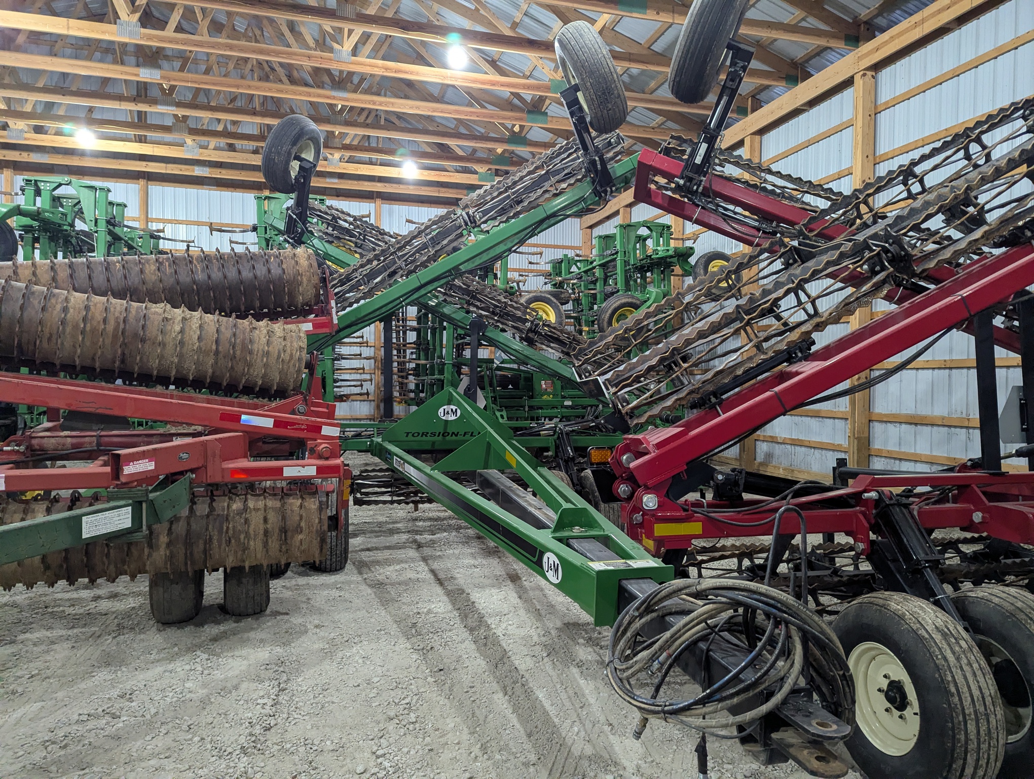 2016 J&M TF215 Image 1