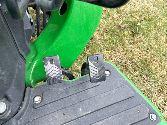 2020 John-Deere 3032E