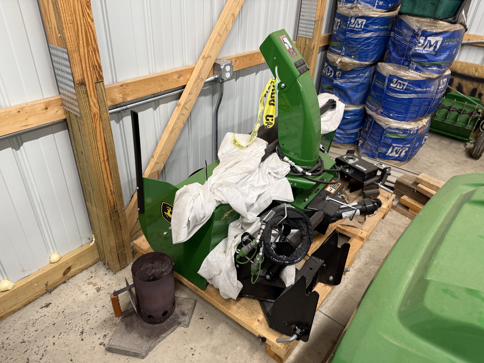 2023 John Deere 54 IN SNOWBLOWER FRONT QUICK HITCH Image 3