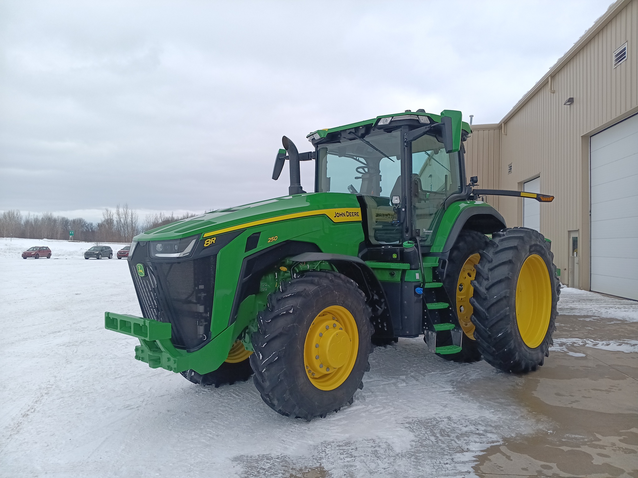 2024 John Deere 8R 250 Image 7