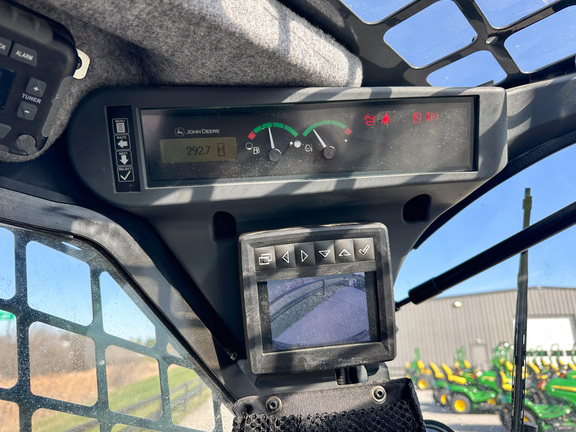 2023 John-Deere 324G