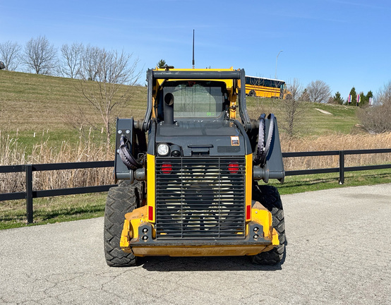 2023 John-Deere 324G