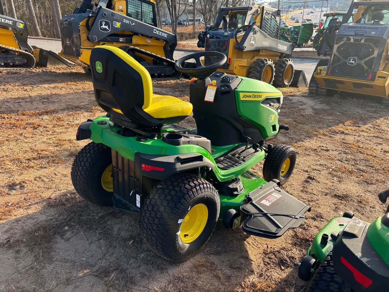 2026 John Deere S240 Lawn Tractor with 48-in. Accel Deep Mower Deck Image 5