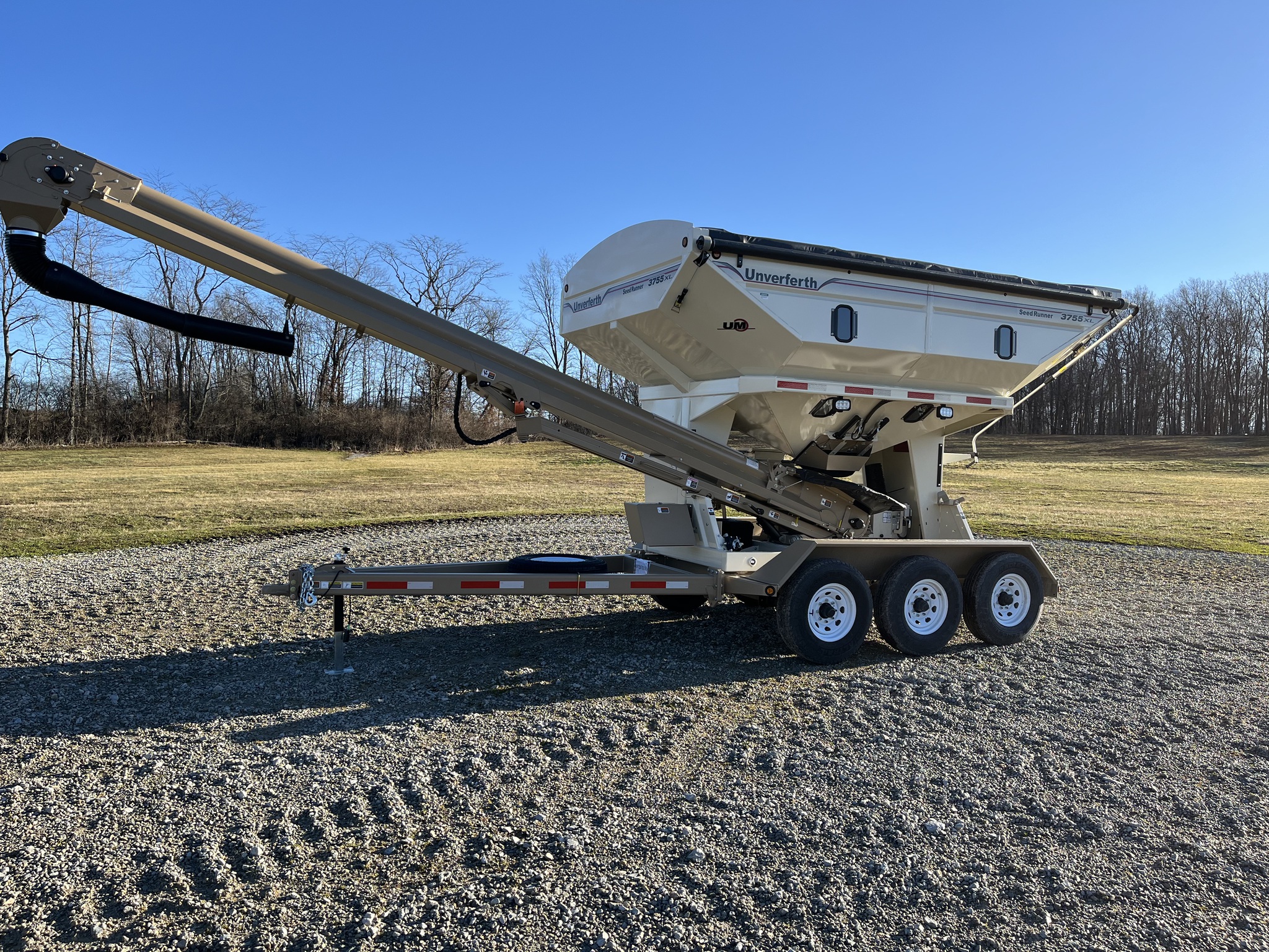 2026 Unverferth 3755XL Image 1