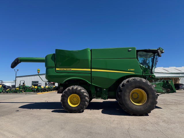 2024 John Deere S780 Image 1