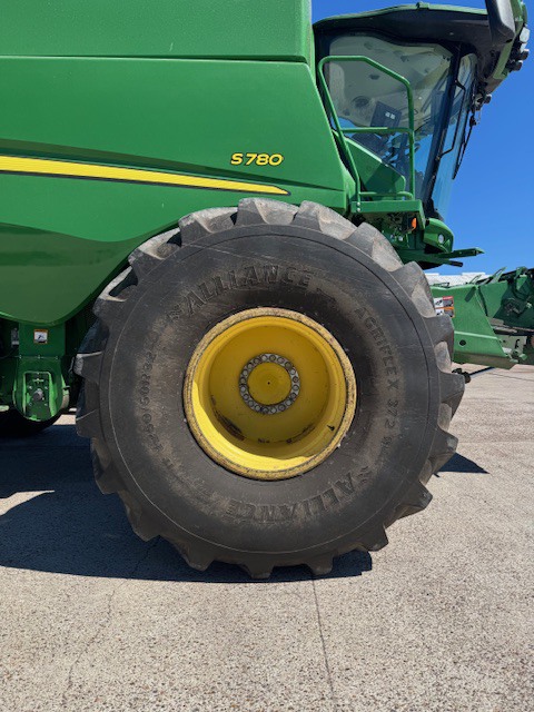 2024 John Deere S780 Image 13