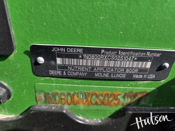 Photo of 2025 John Deere 800R
