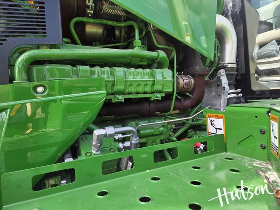 Photo of 2025 John Deere 800R