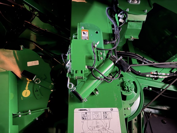 Photo of 2023 John Deere S790