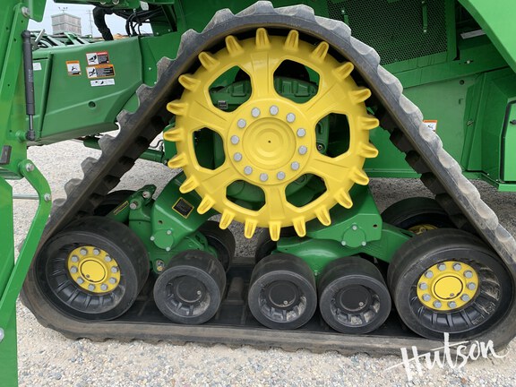 Photo of 2023 John Deere S790