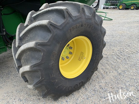 Photo of 2023 John Deere S790
