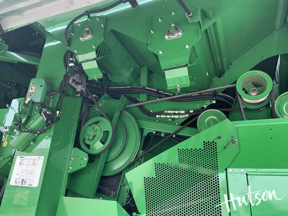 Photo of 2023 John Deere S790