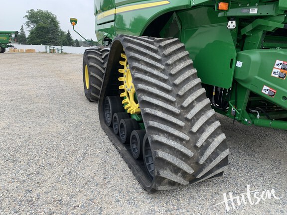 Photo of 2023 John Deere S790