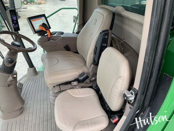 Photo of 2023 John Deere S790