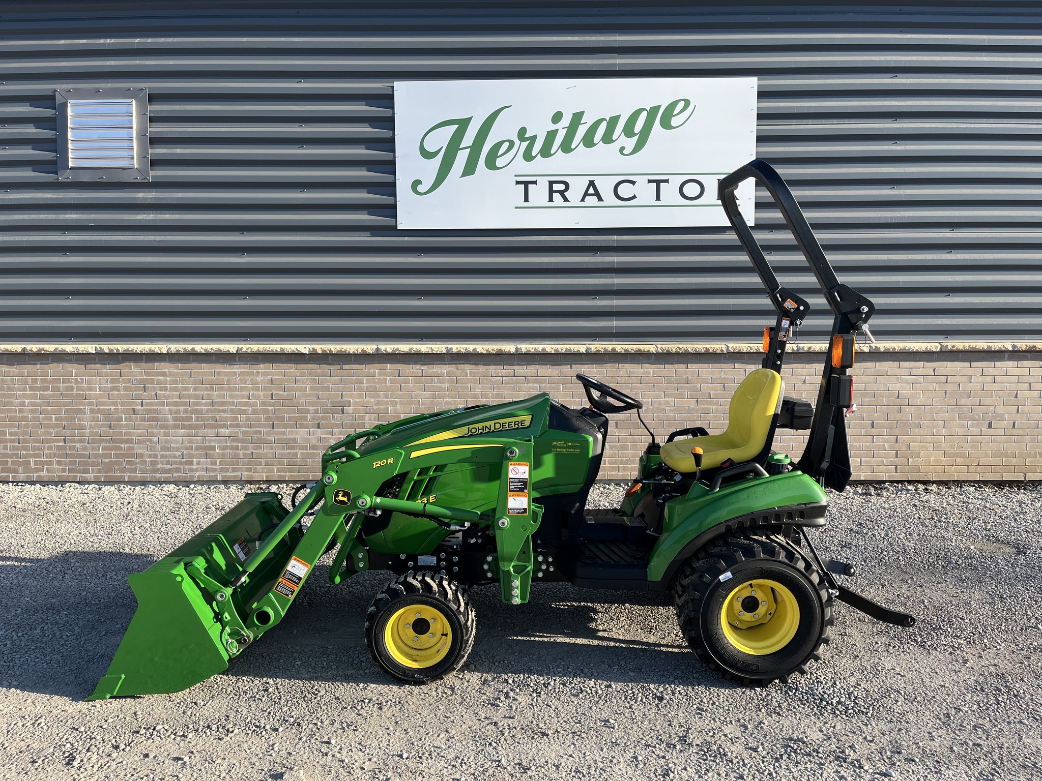  2025 John Deere 1023E at Heritage Tractor in Smithville, MO