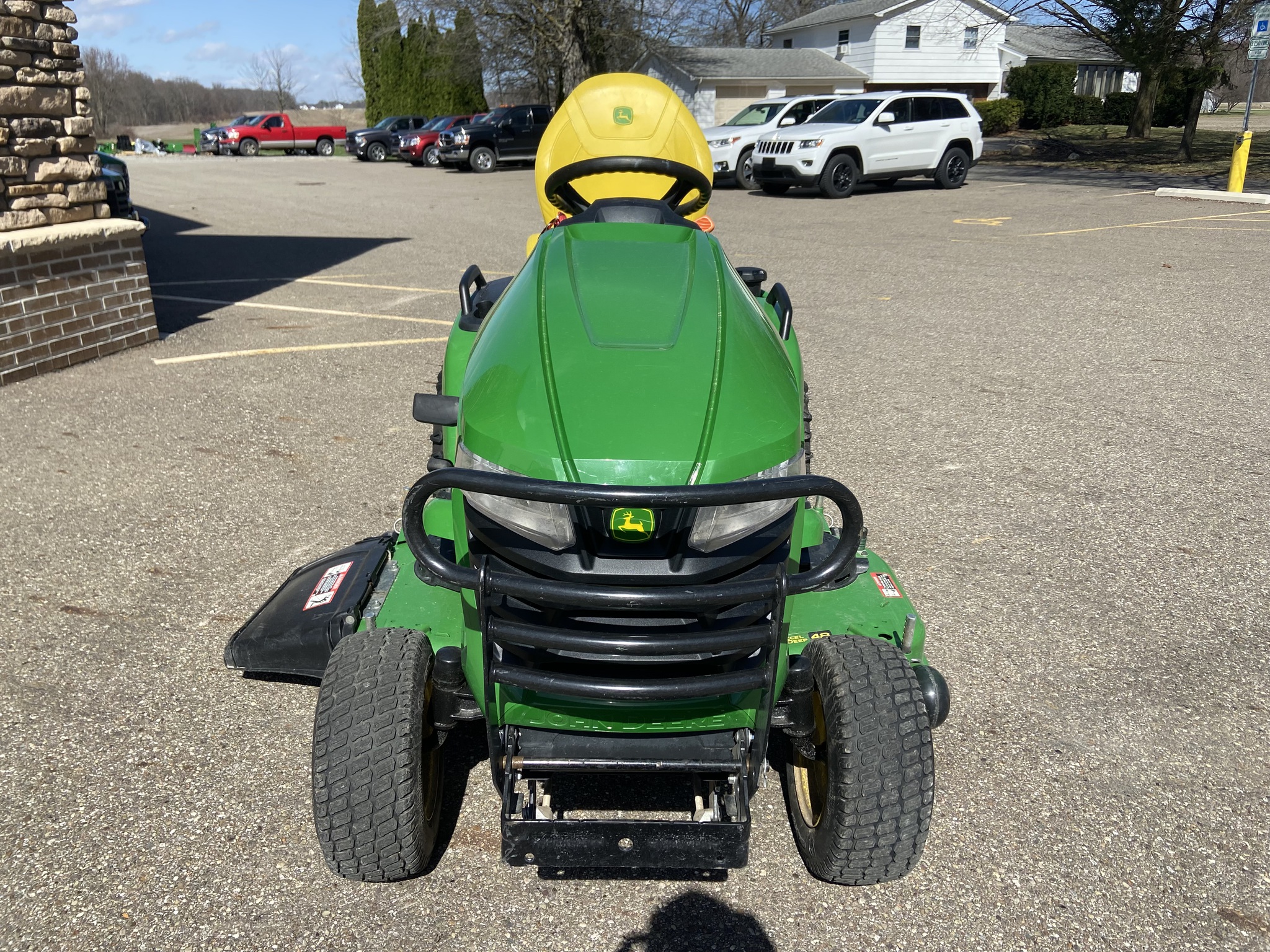 2024 John Deere X580 Image 2