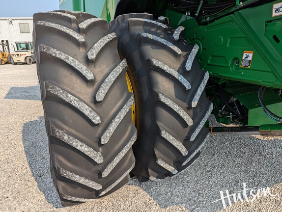 Photo of 2023 John Deere X9 1100