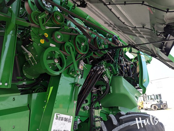 Photo of 2023 John Deere X9 1100
