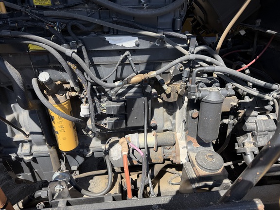 1995 Caterpillar 75C - Photo29