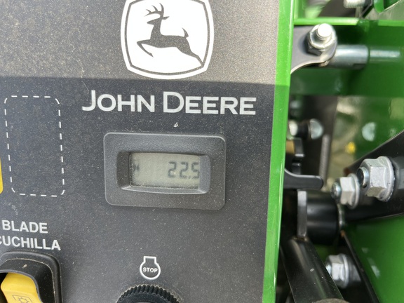 2023 John Deere 652M Photo 5
