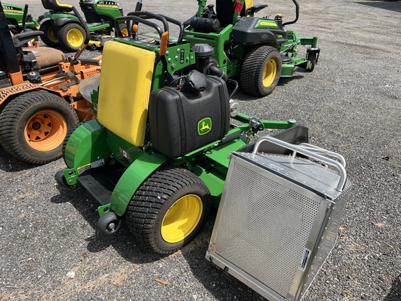 2023 John Deere 652M Photo 3