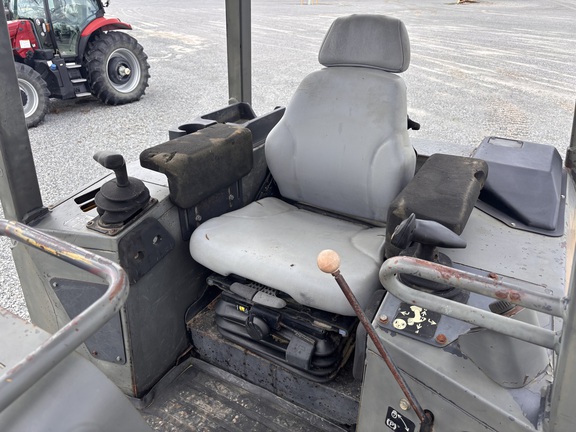 2007 John Deere 700J
