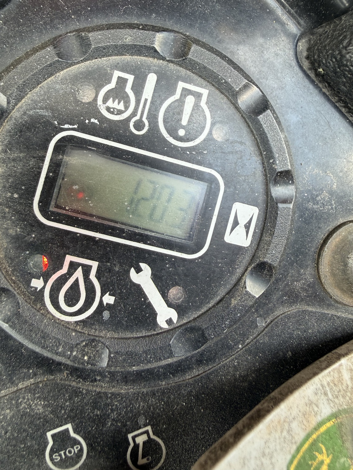 2023 John Deere Z930M Image 3